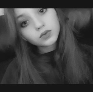 Meet your Posher, Rayne